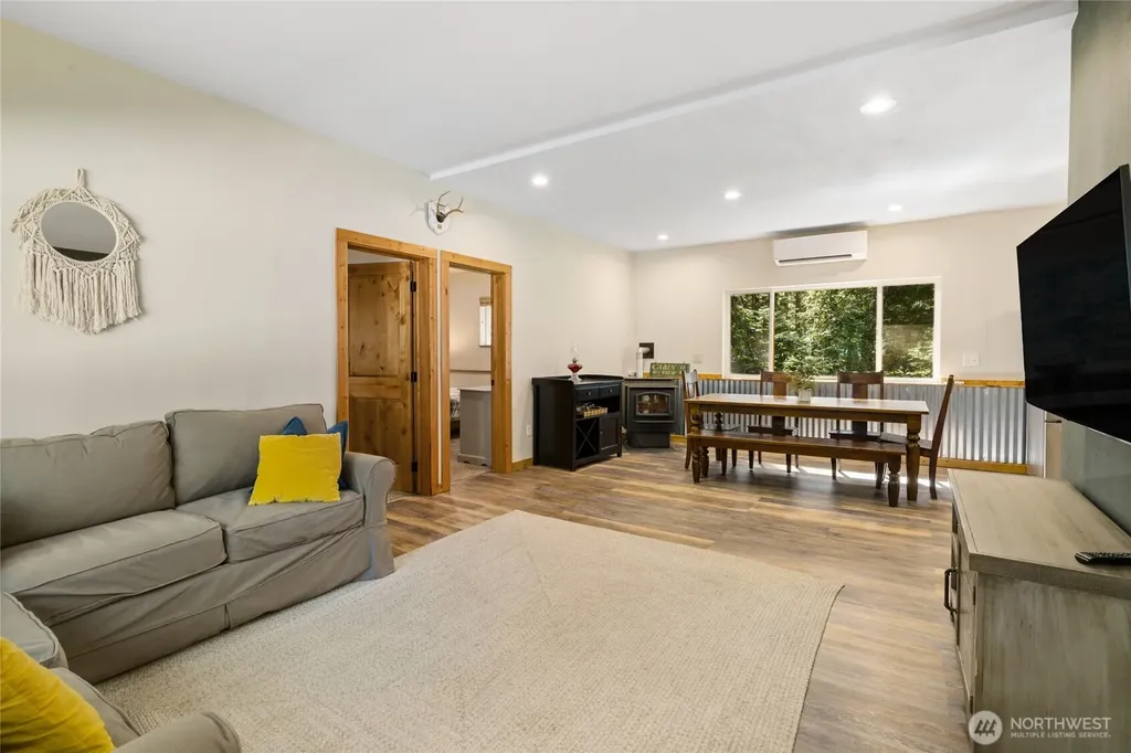 401 Why Worry Lane Ronald WA 98940