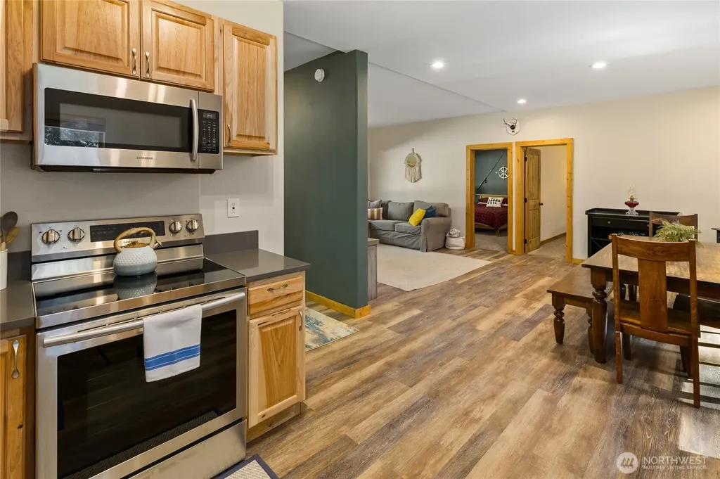 401 Why Worry Lane Ronald WA 98940