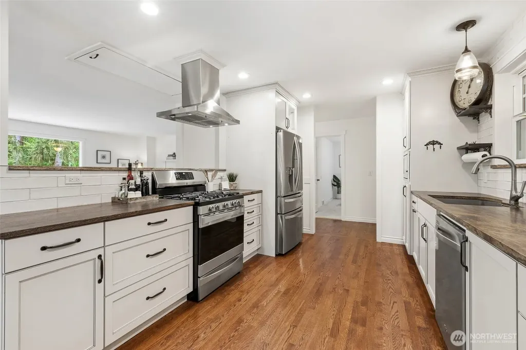 11019 NE 140th Street Kirkland WA 98034