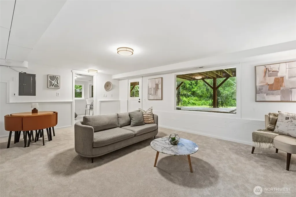 11019 NE 140th Street Kirkland WA 98034