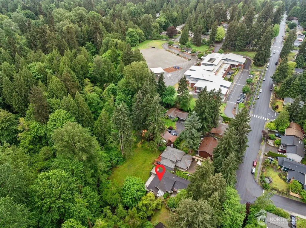 11019 NE 140th Street Kirkland WA 98034