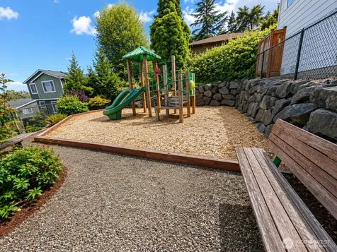 2744 S 120th Place Seattle WA 98168