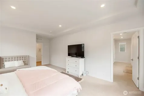 1703 14th Place NE Issaquah WA 98029