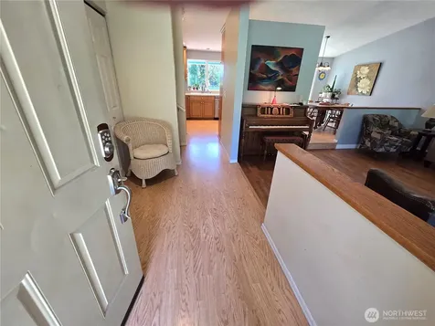 313 NE 191 Street Shoreline WA 98155