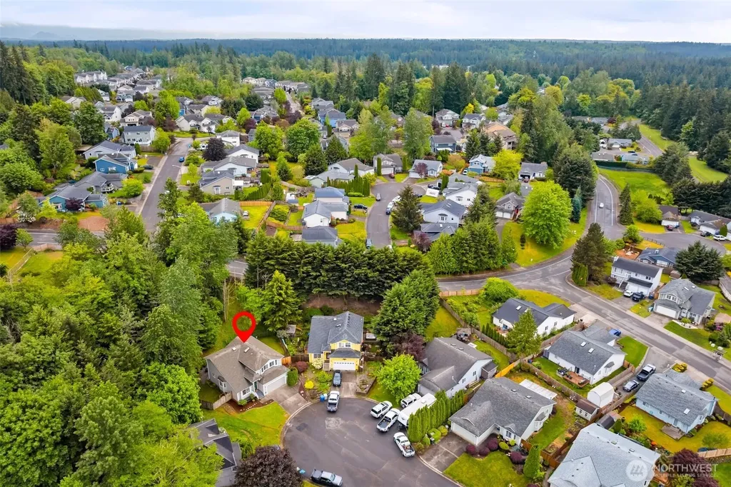 20132 SE 258th Place Covington WA 98042