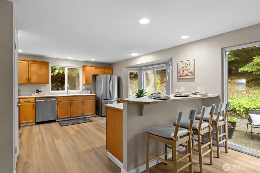 20132 SE 258th Place Covington WA 98042