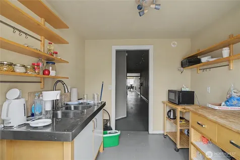 330 E Main Avenue Soap Lake WA 98851