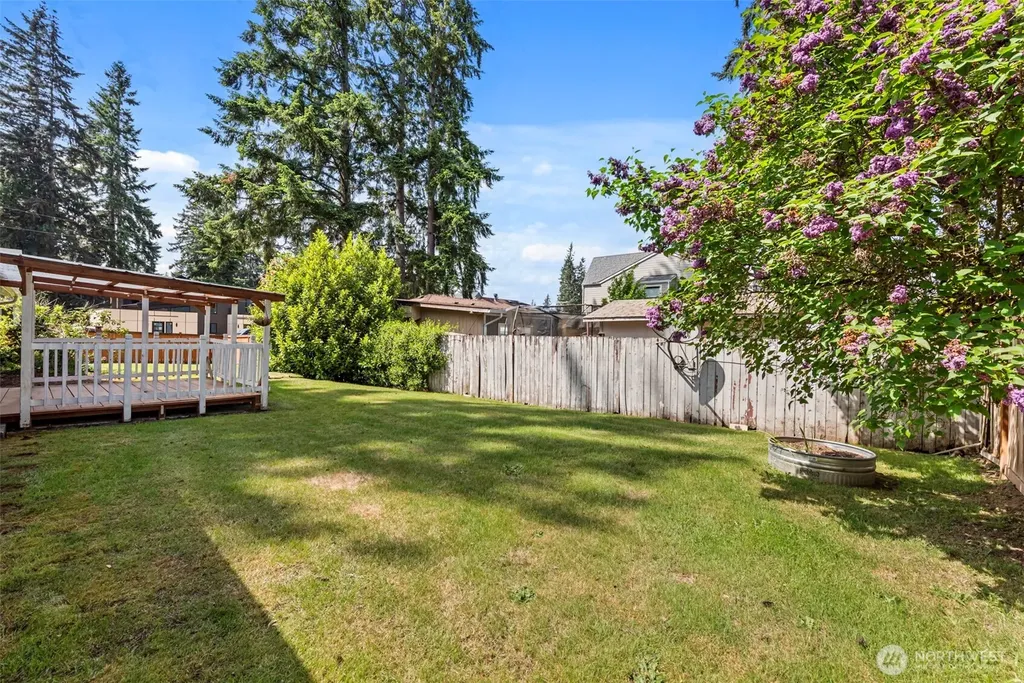 16608 NE 9th Street Bellevue WA 98008