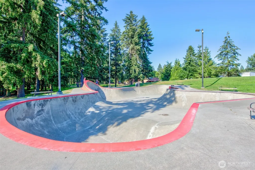 16608 NE 9th Street Bellevue WA 98008