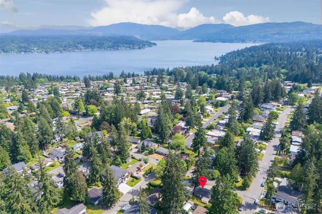 16608 NE 9th Street Bellevue WA 98008
