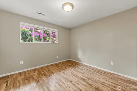 16608 NE 9th Street Bellevue WA 98008