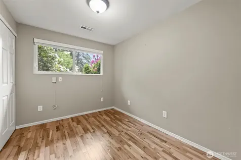 16608 NE 9th Street Bellevue WA 98008