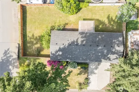 16608 NE 9th Street Bellevue WA 98008