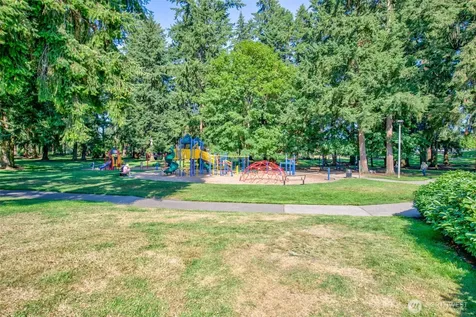 16608 NE 9th Street Bellevue WA 98008