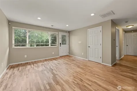 16608 NE 9th Street Bellevue WA 98008