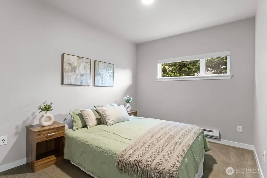 1085 103rd Avenue NE Bellevue WA 98004
