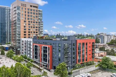 1085 103rd Avenue NE Bellevue WA 98004