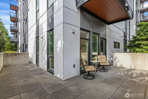 1085 103rd Avenue NE Bellevue WA 98004