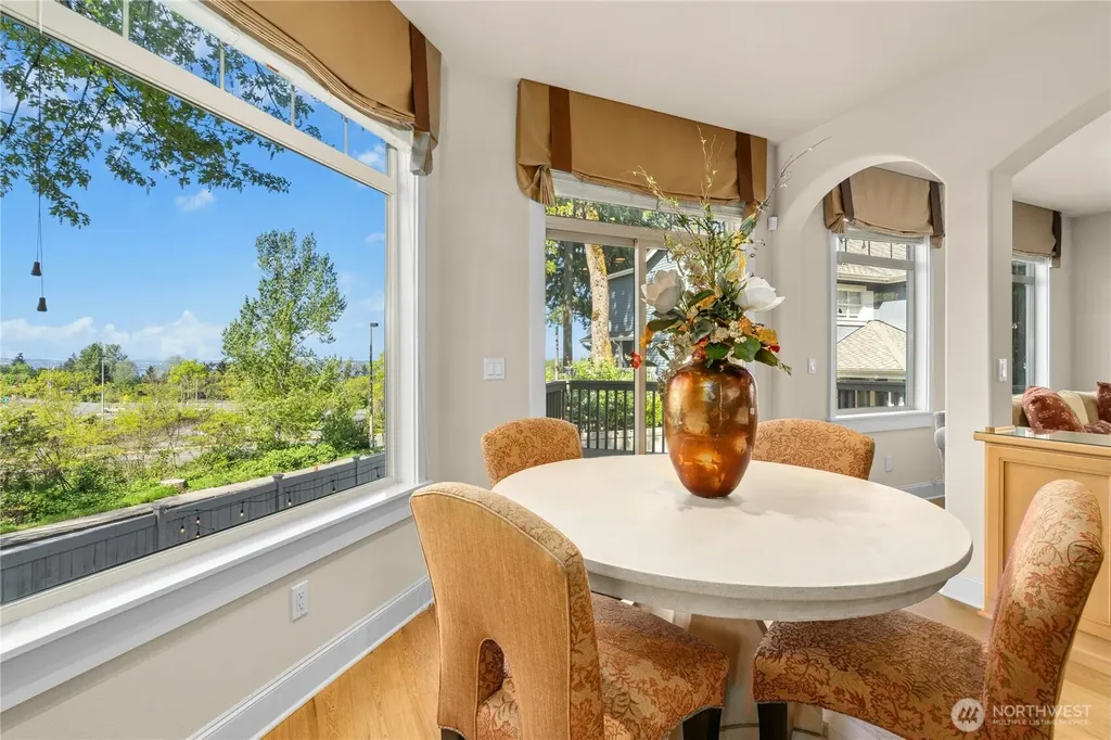7003 117th Place NE Kirkland WA 98033