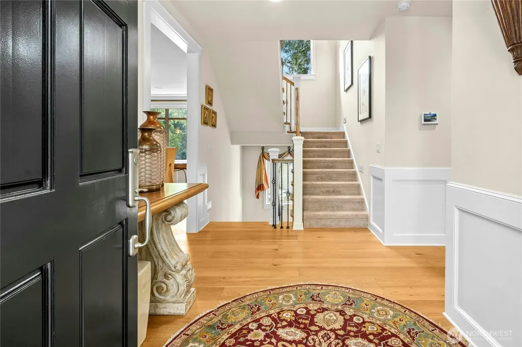 7003 117th Place NE Kirkland WA 98033