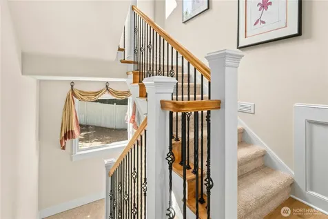 7003 117th Place NE Kirkland WA 98033