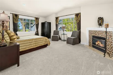 7003 117th Place NE Kirkland WA 98033