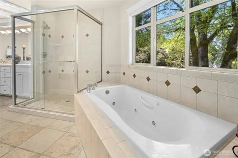 7003 117th Place NE Kirkland WA 98033