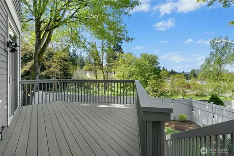 7003 117th Place NE Kirkland WA 98033