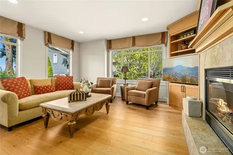 7003 117th Place NE Kirkland WA 98033