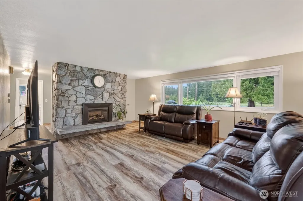 8370 Lusk Road Concrete WA 98237