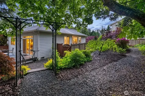 2515 141st Place SW Lynnwood WA 98087