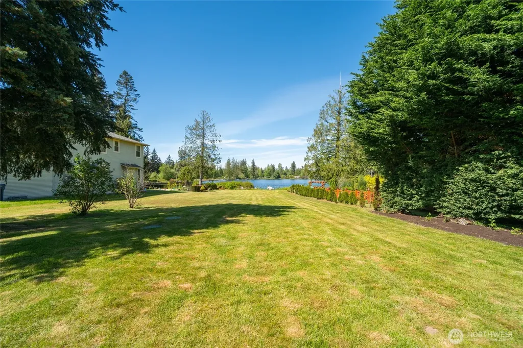 1529 150th Place NW Marysville WA 98271