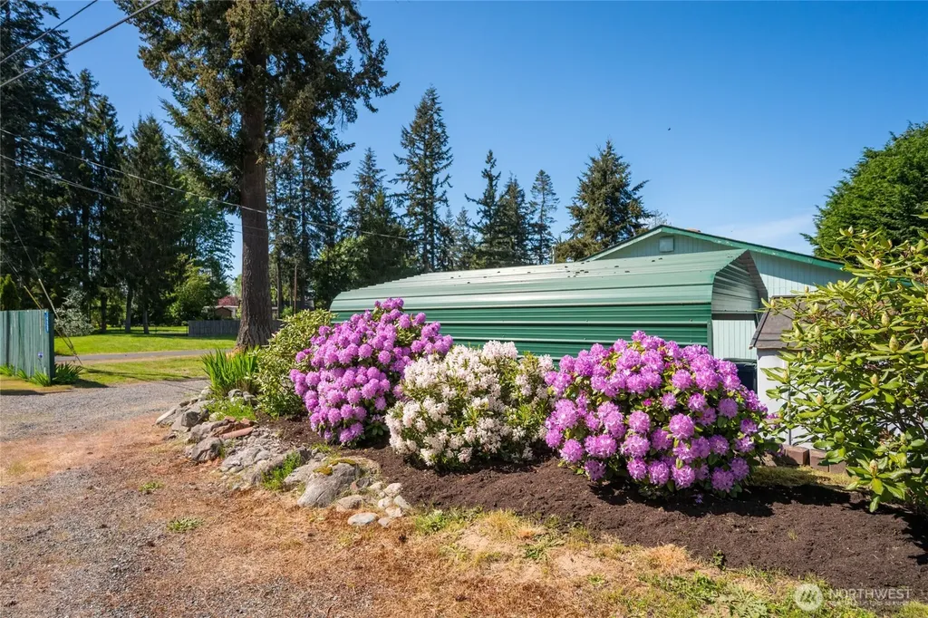 1529 150th Place NW Marysville WA 98271