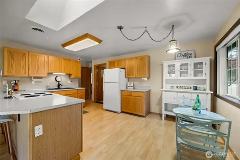 1529 150th Place NW Marysville WA 98271