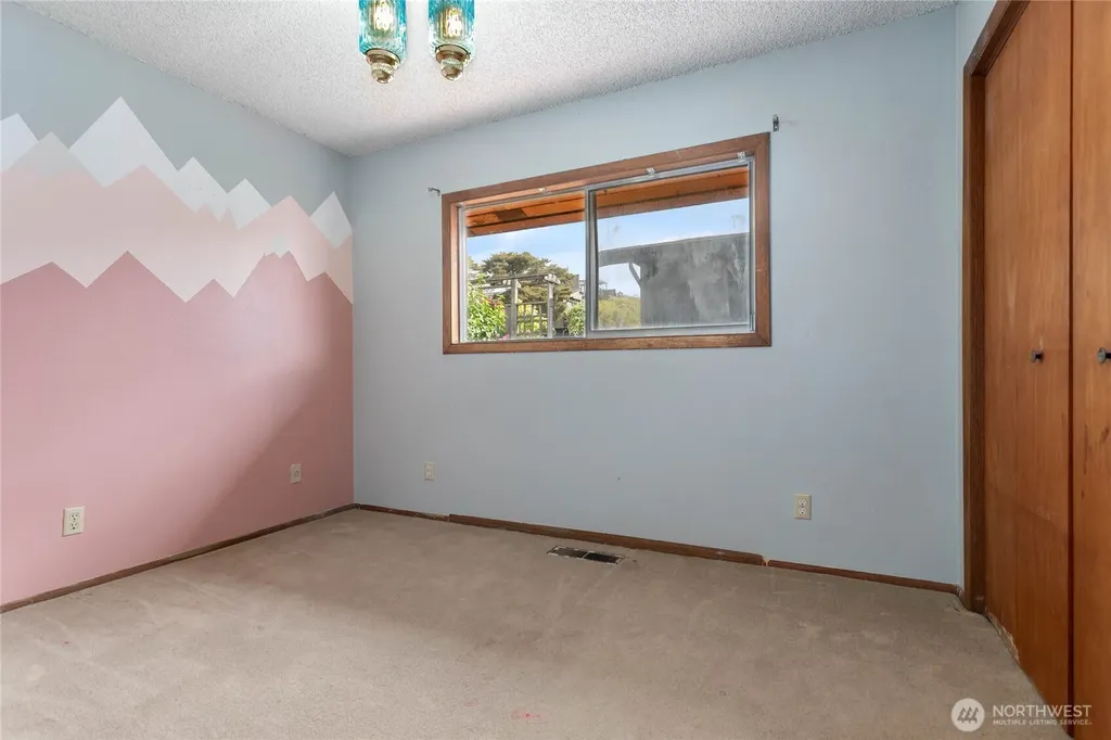 909 10th Street Bellingham WA 98225
