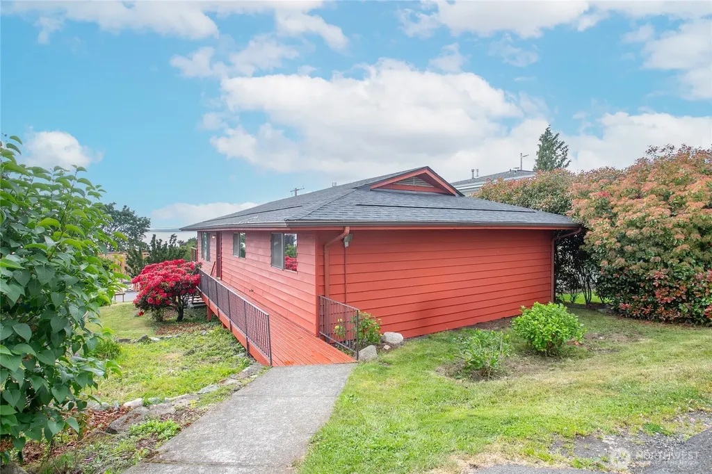 909 10th Street Bellingham WA 98225