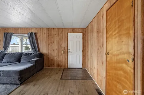 2600 E Division Street Mount Vernon WA 98274