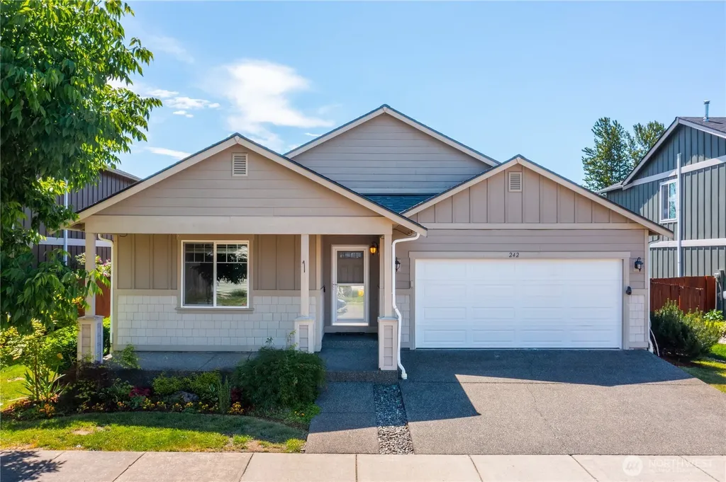 242 Riggs Drive E Enumclaw WA 98022