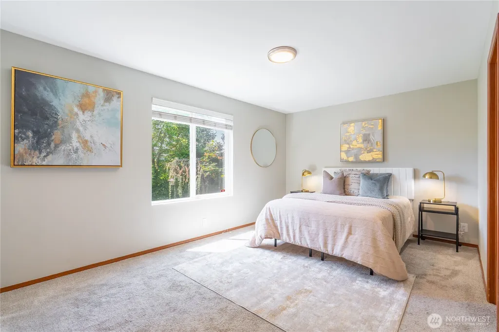 242 Riggs Drive E Enumclaw WA 98022