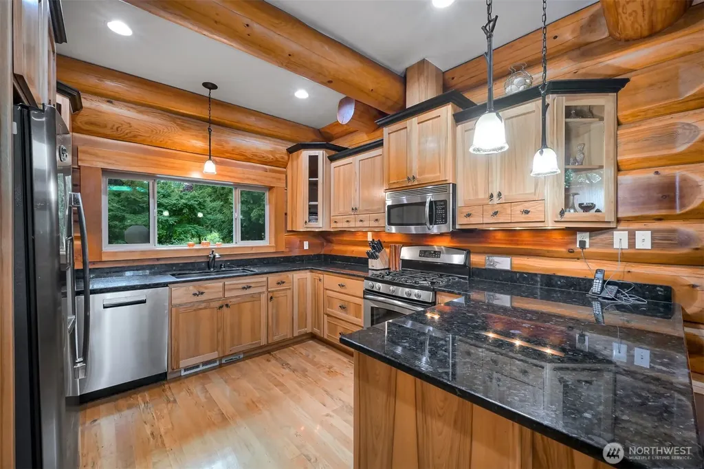 9957 Peace Road Blaine WA 98230