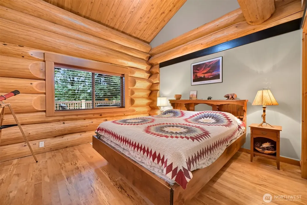 9957 Peace Road Blaine WA 98230