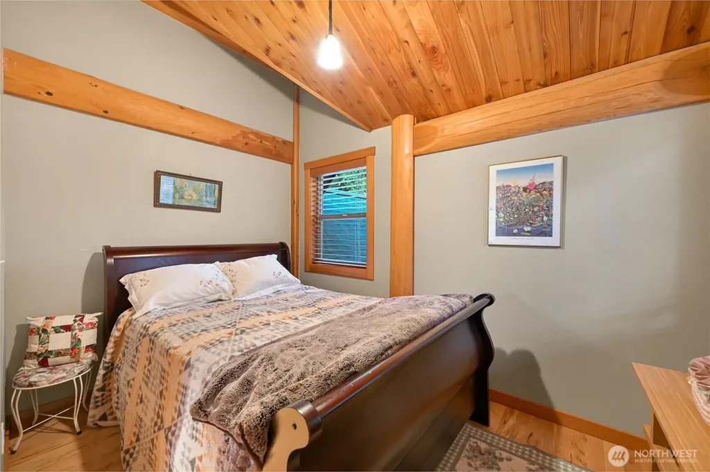 9957 Peace Road Blaine WA 98230