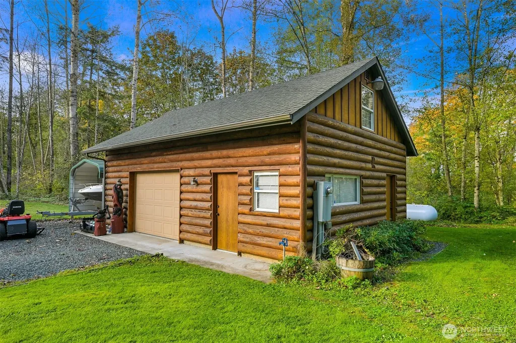 9957 Peace Road Blaine WA 98230