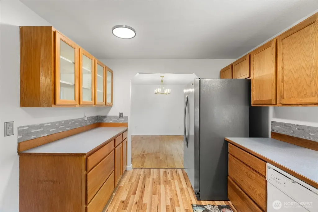 7910 NE Double Hitch Court Bremerton WA 98311