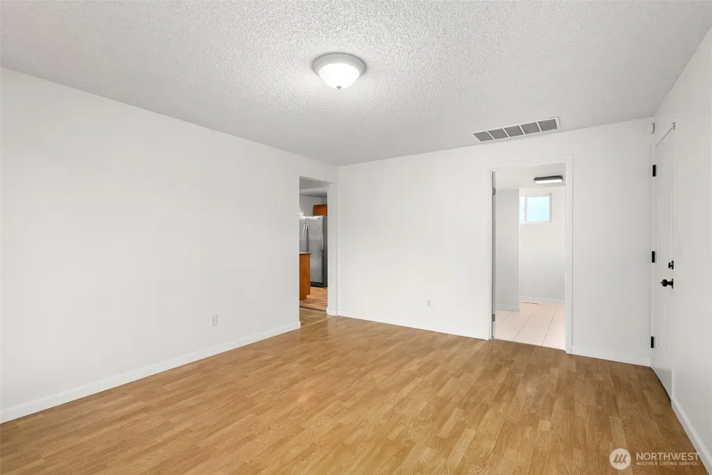 7910 NE Double Hitch Court Bremerton WA 98311