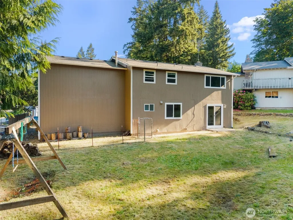 7910 NE Double Hitch Court Bremerton WA 98311