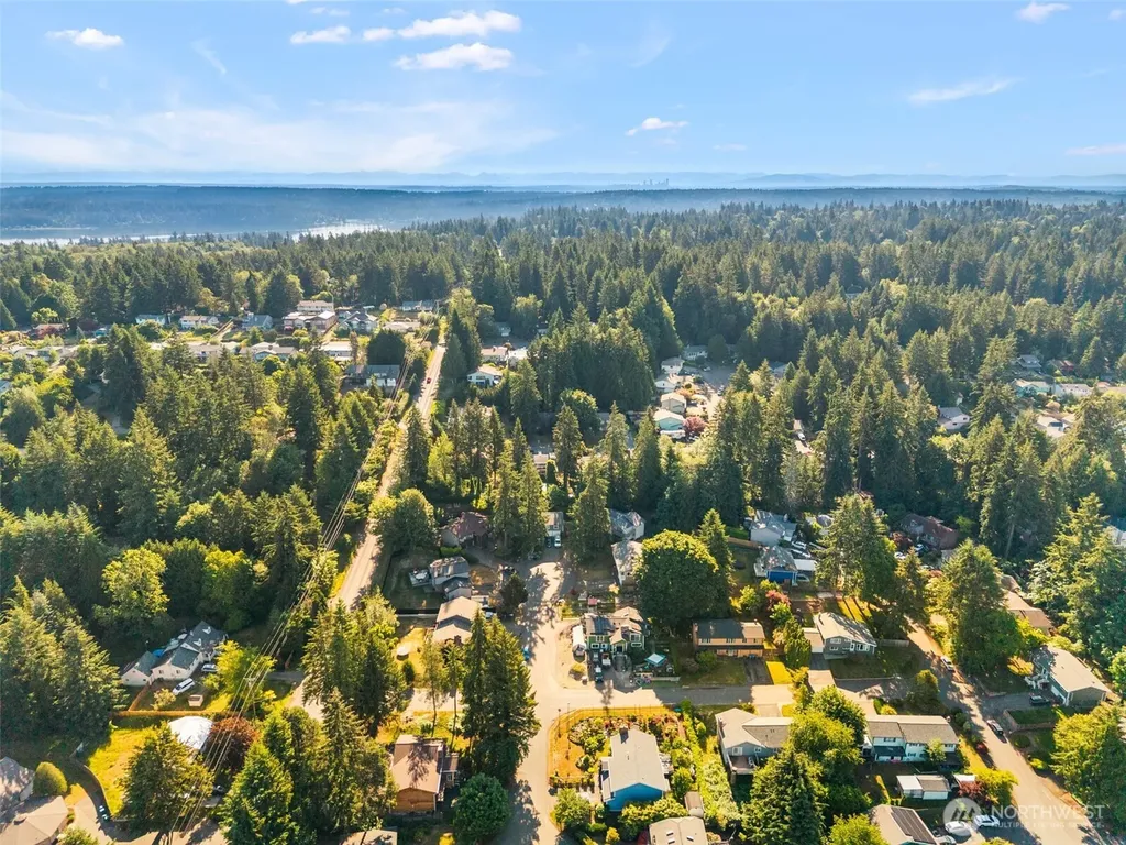 7910 NE Double Hitch Court Bremerton WA 98311