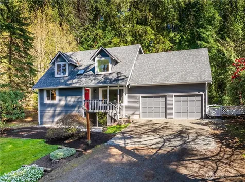 20017 Locust Way Lynnwood WA 98036