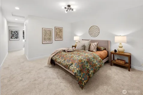 20017 Locust Way Lynnwood WA 98036