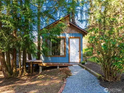 20017 Locust Way Lynnwood WA 98036